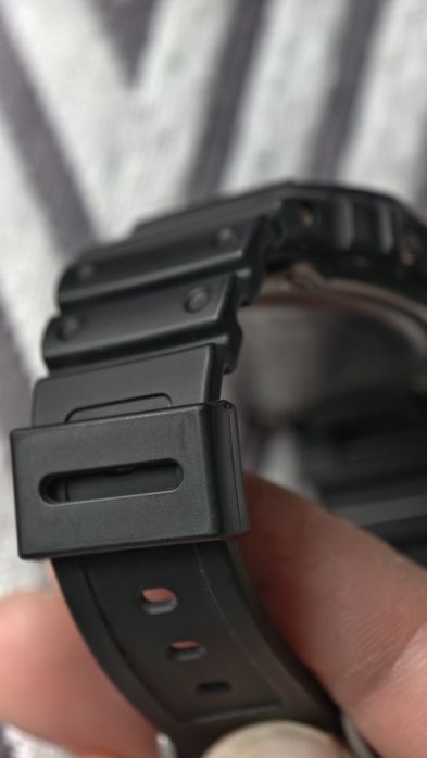 CASIO dw-5600ubb-1er