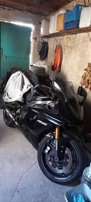 Продавам - Yamaha YZF-R6