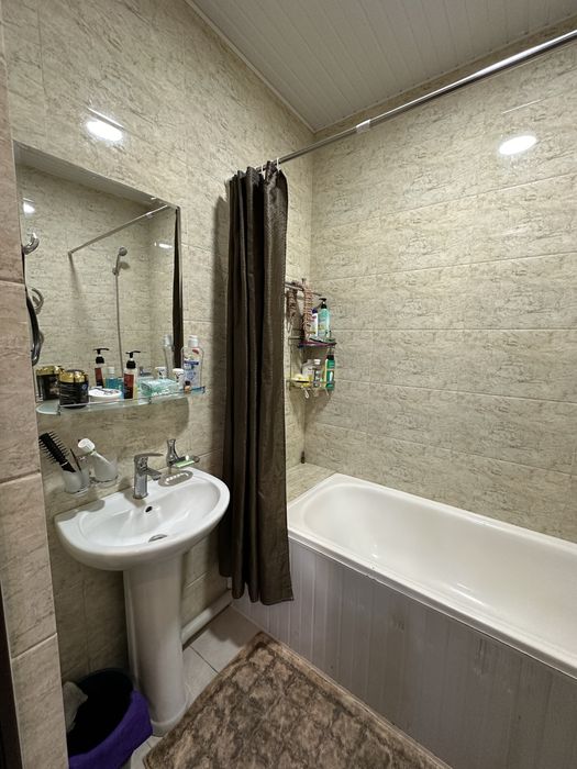 Продается квартира на Карасу. 3-х комнатная кв с евроремонтом