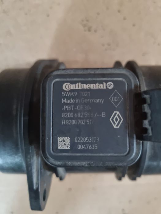 Debitmetru aer 1.5 dci E5 110 cp Renault, Nissan, Dacia