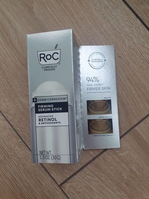 Ser sub forma de stick cu retinol