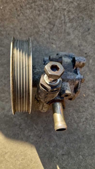 Pompa servodirectie Audi A4 B7 cod 06B 145 255