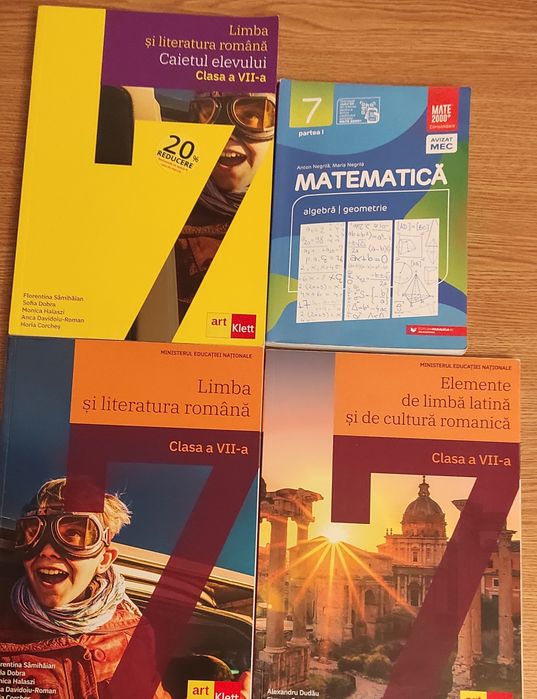 Manuale școlare din clasele a VII a și a VIII a