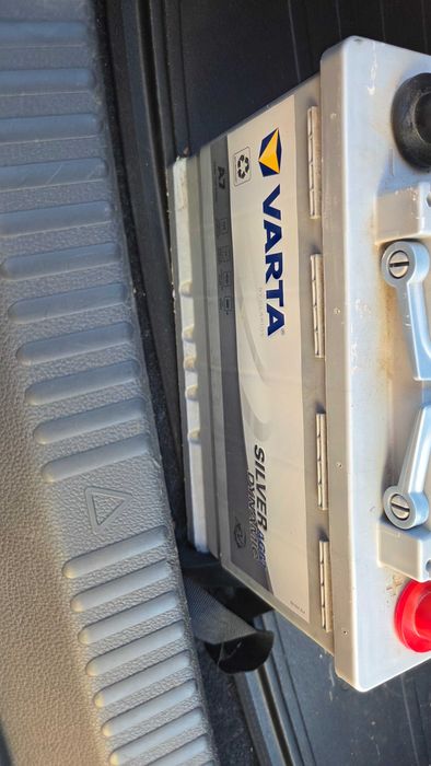 Baterie auto VARTA AGM E39 12V 70Ah 760A start/stop, stare foarte buna de functionare.