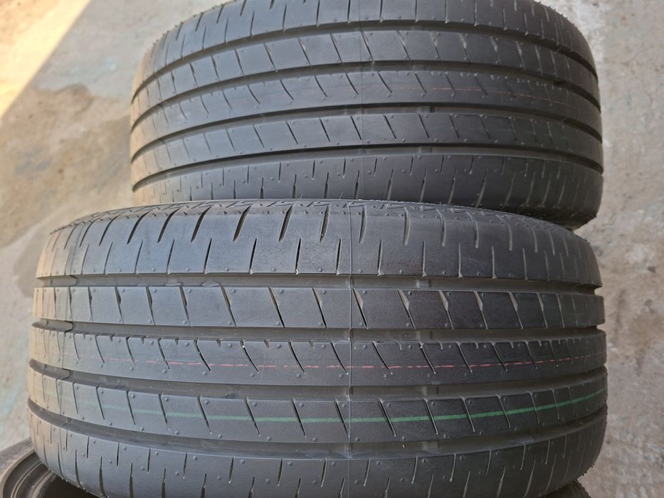 Продам шины. 235/45/18  бриджистон