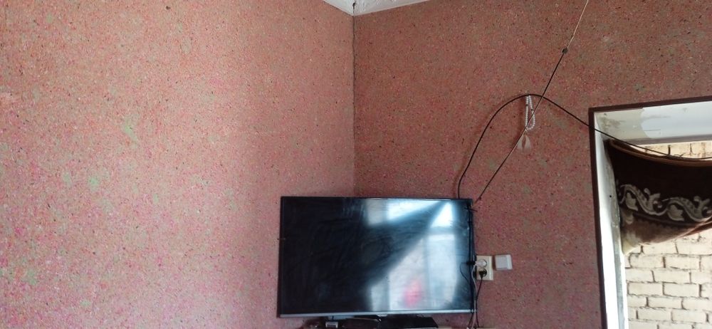 Yashashga tayyor hovli uy sotiladi