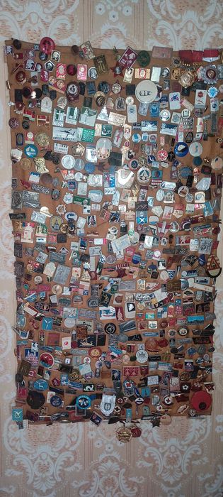 Значки - много голяма колекция