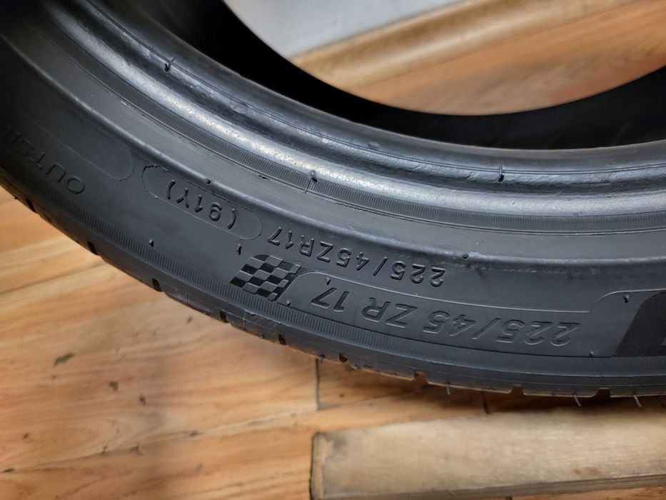 225/45/17 Michelin / летни гуми