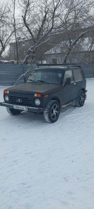 Нива  21213  Сатамын