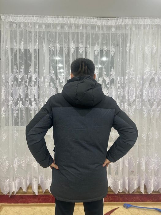 Продам куртку мужскую