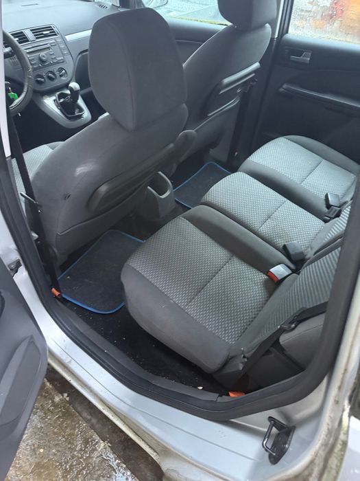 Dezmembrez sau între Ford c max 2’0 136