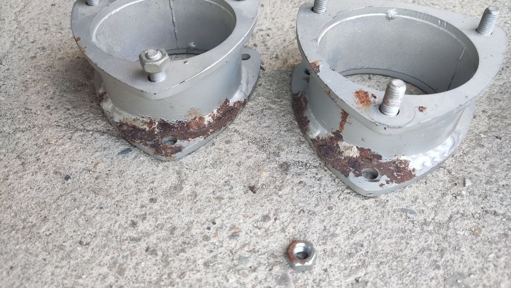 Подложки за пружини 5см  Subaru Impreza
