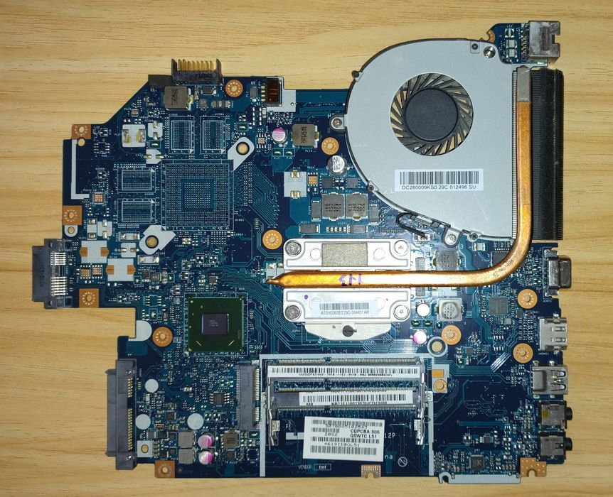 Placa de baza Laptop Acer Aspire E1-531 , E1-571  , Pakard Bell Easy Note TE11HC