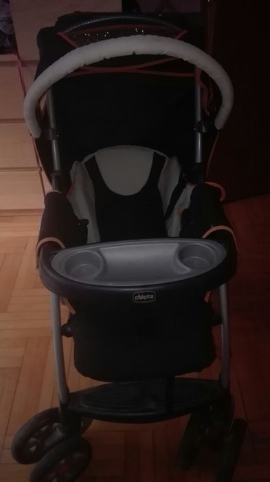 Stroller + scaun pentru masina chicco