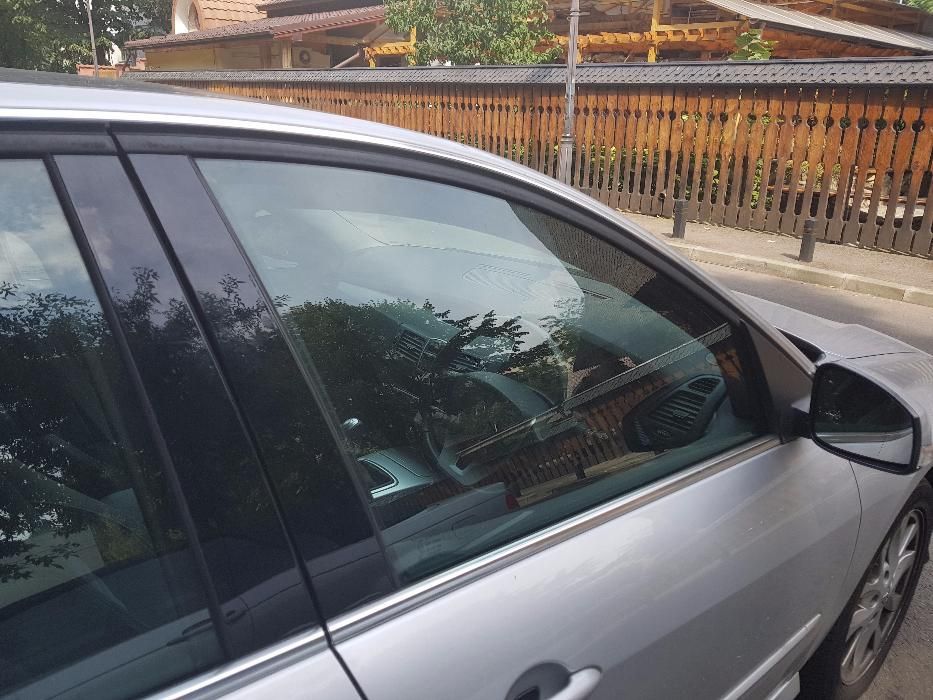 Geam stanga dreapta fata spate Renault Laguna 3 hatchback break