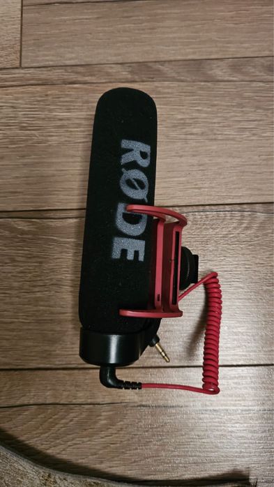 Накамерный микрофон Rode