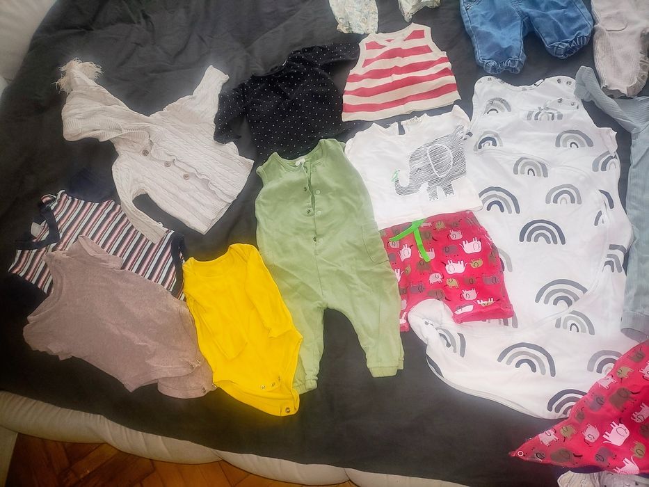 Бебешки дрешки 3-6,6-9 месеца