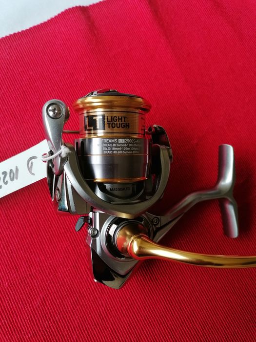 Mulineta Daiwa Legalis LT 4000 C