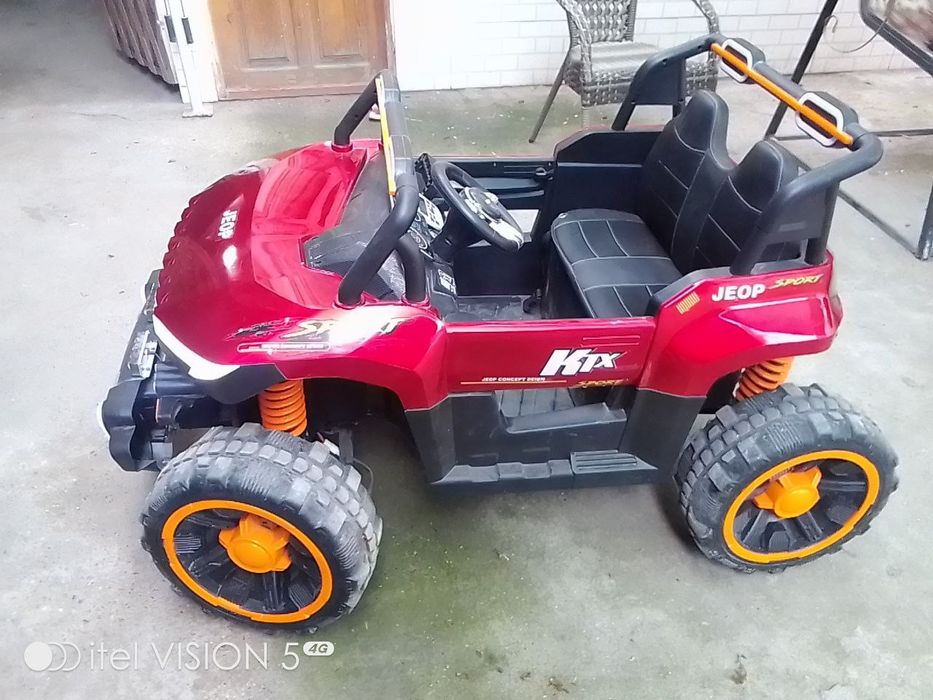 Боллаллар мошинаси сотилади.Жип