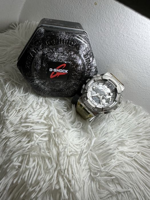 casio g-shock gm-110scm