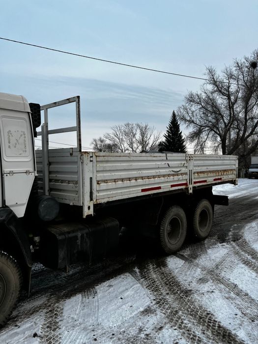 Продаю бортовой кузов камаза