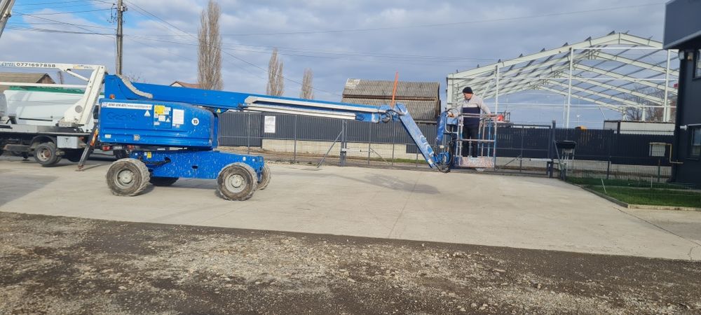 Nacela diesel  cu brat Genie