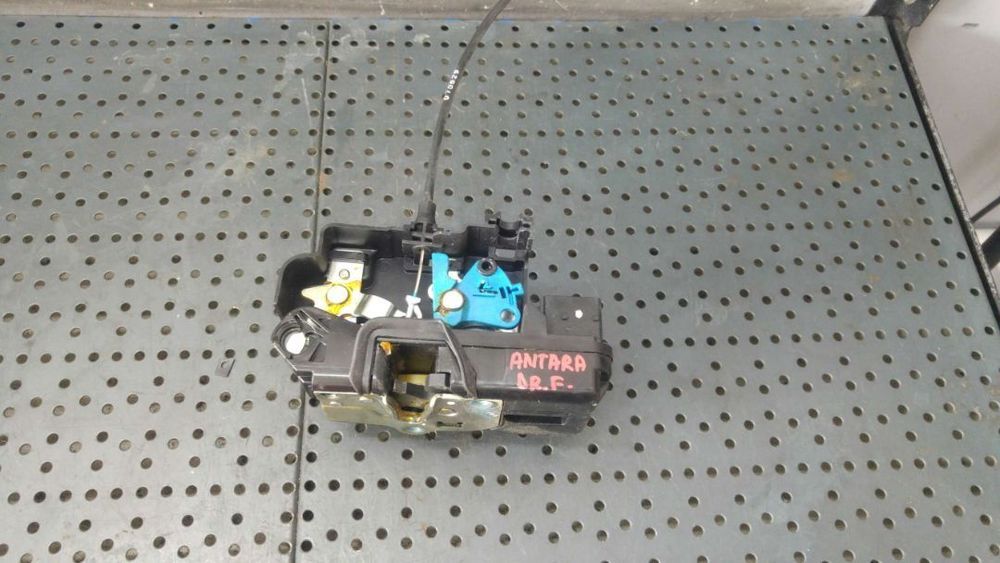 Broasca usa dreapta fata opel antara a l07