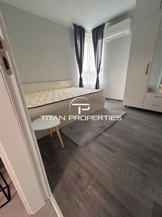 Дава се под наем Тристаен апартамент в Пловдив, Център - 85 кв.м за 747.66 € - Снимка #4