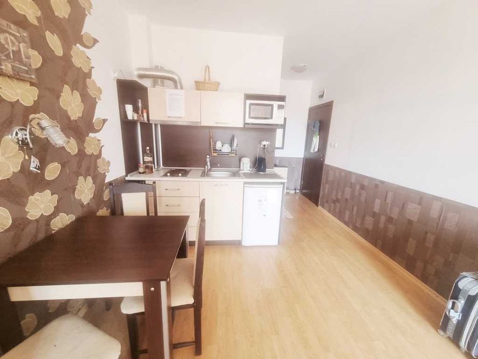 Продава се Двустаен апартамент в к.к. Слънчев бряг - 56 кв.м за 892 €/кв.м - Снимка #3