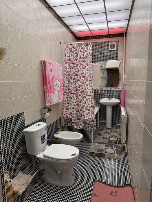 Домбиробод Евро дом 2 этаж 8 хона 3.64 сотх