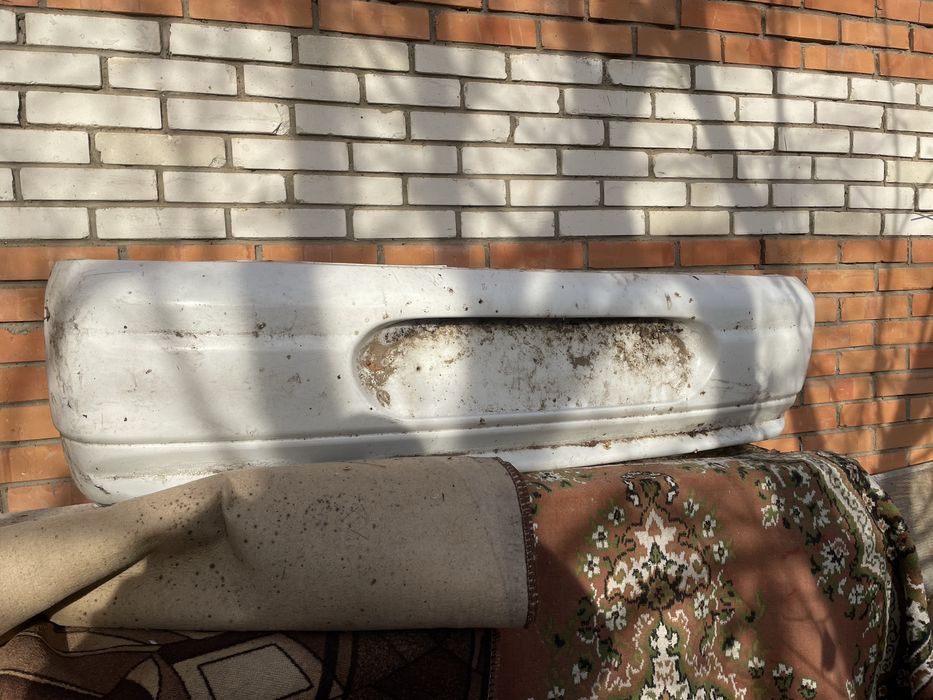 Продам бампер от 10 ки