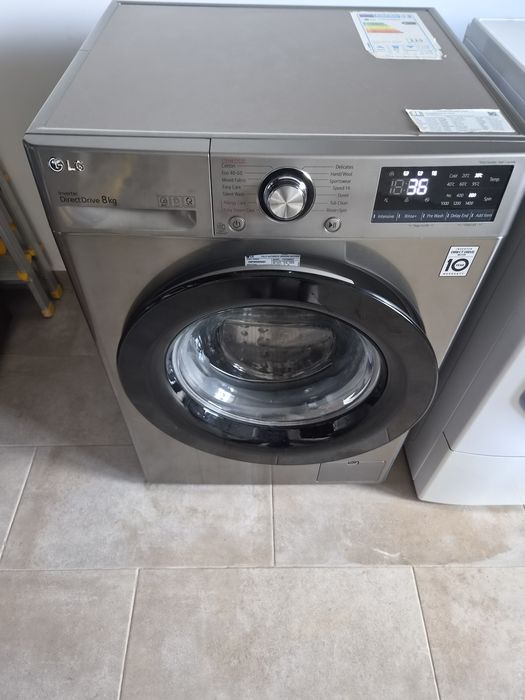 Vand  mașină splat LG