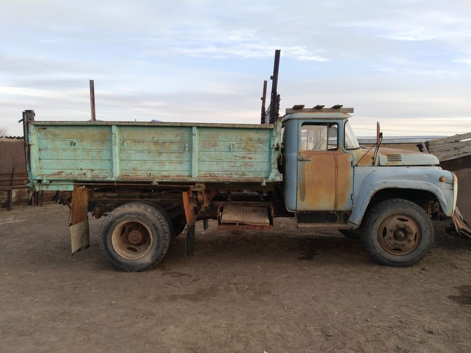 Продам Зил-130..