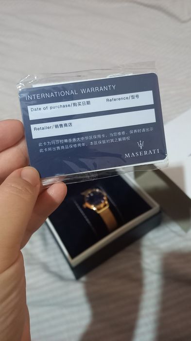 Часы Maserati абсолютно новые