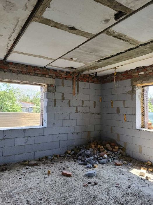 Продам коттедж в районе парка Победы