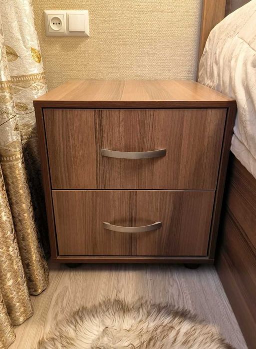 Спальный гарнитур из 3 предметов