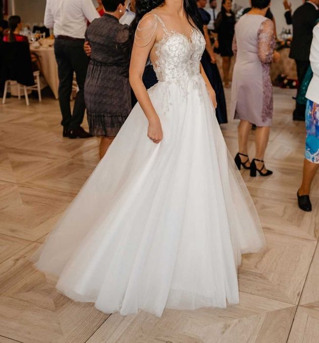 Vând Rochie de mireasa