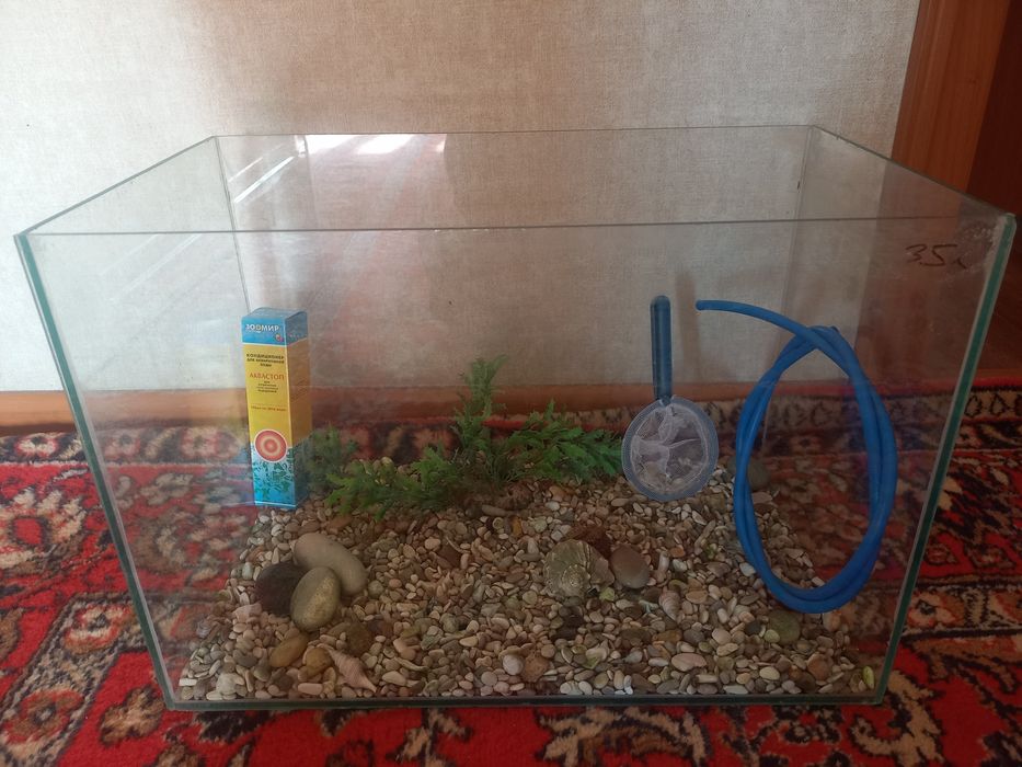 Продам аквариум 35л.
