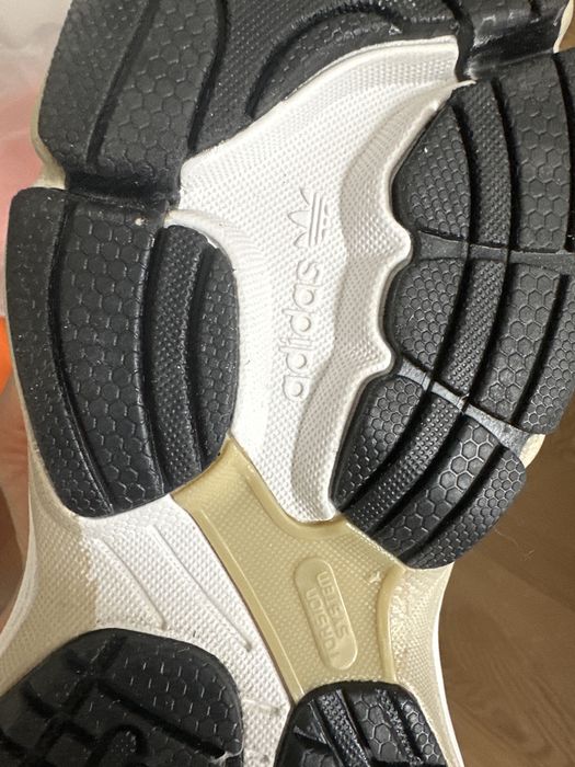 Кроссовки adidas
