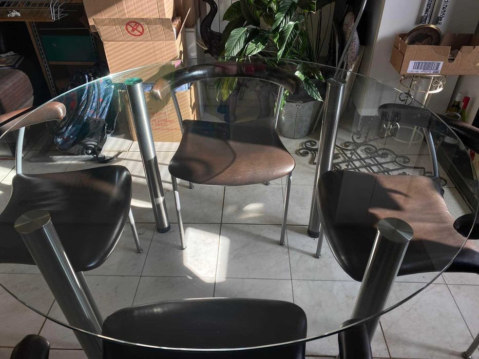 Комплект маса за хол с 4 стола