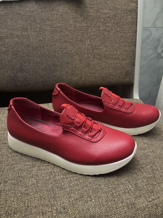 Продам Мокасины