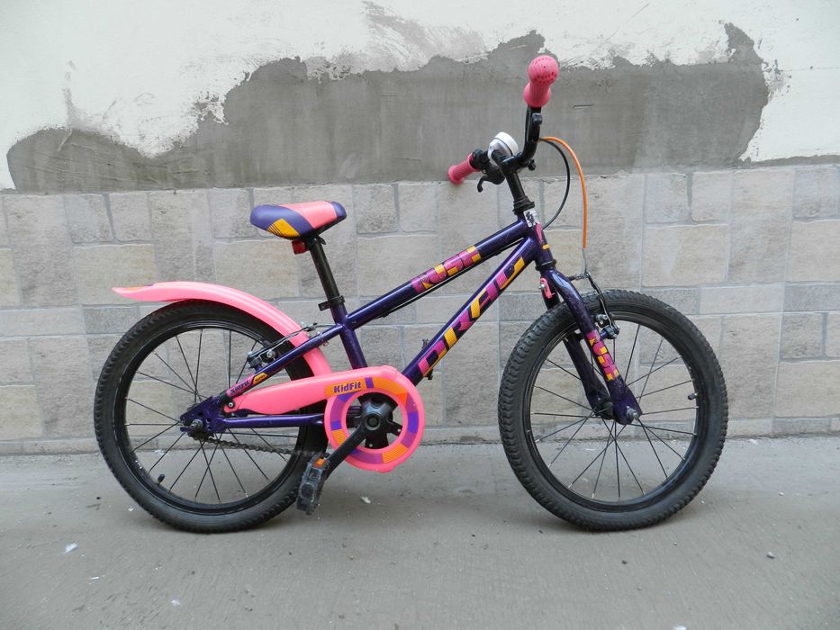 Детско колело за момиче Drag Rush 20" в отлично състояние