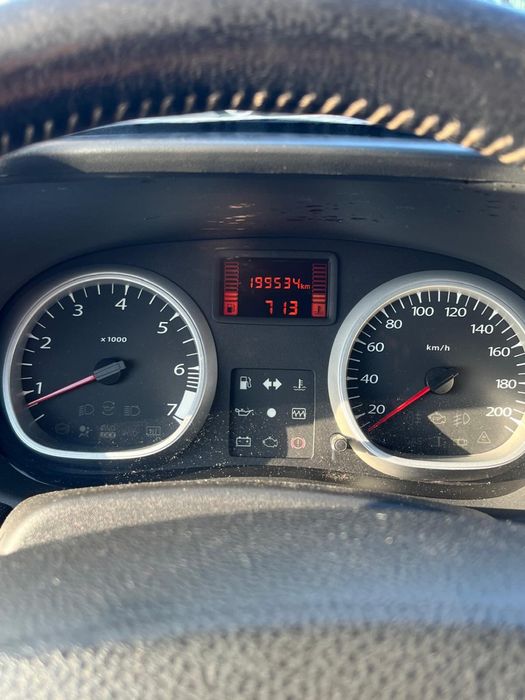 Dacia dustet 1.6 16 v benzina