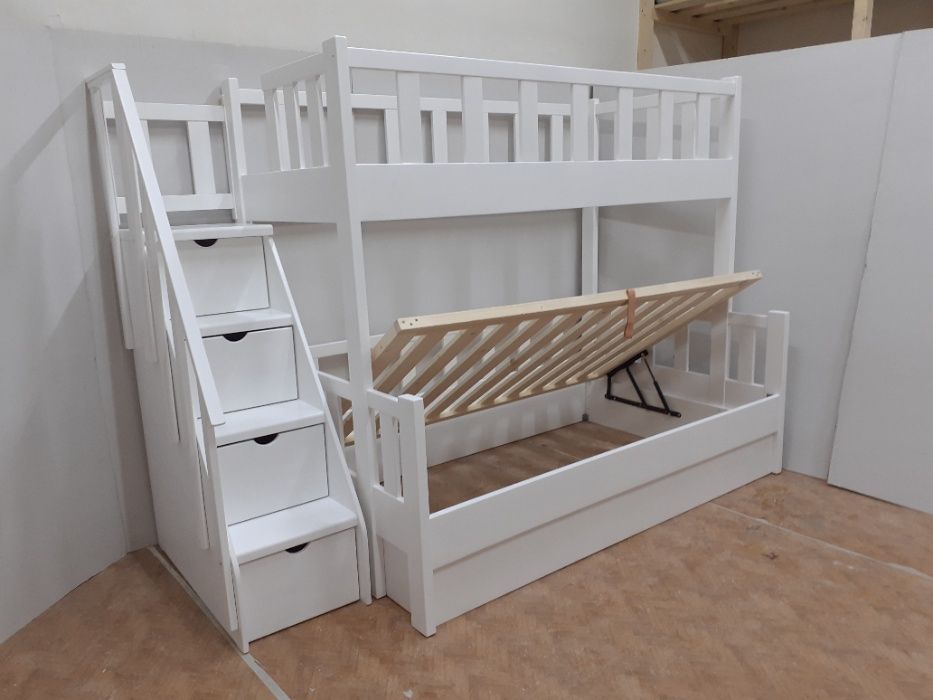 TRANSPORT GRATUIT.Pat etajat din lemn masiv cod 3509