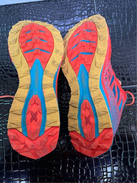 Маратонки La sportiva