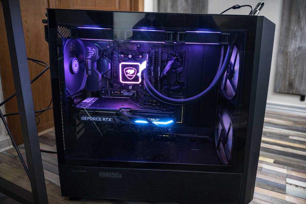 Геймърски компютър - RTX 4070 12GB, AMD ryzen 7 5800X, 32GB RAM, 1 TB NVME SSD