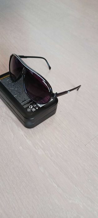 Слънчеви очила Carrera