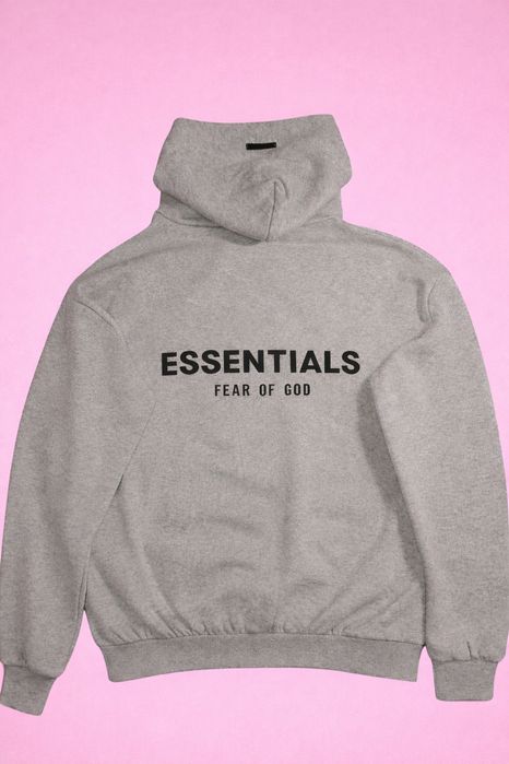 Vând set ESSENTIALS Fear of God – hanorac + pantaloni