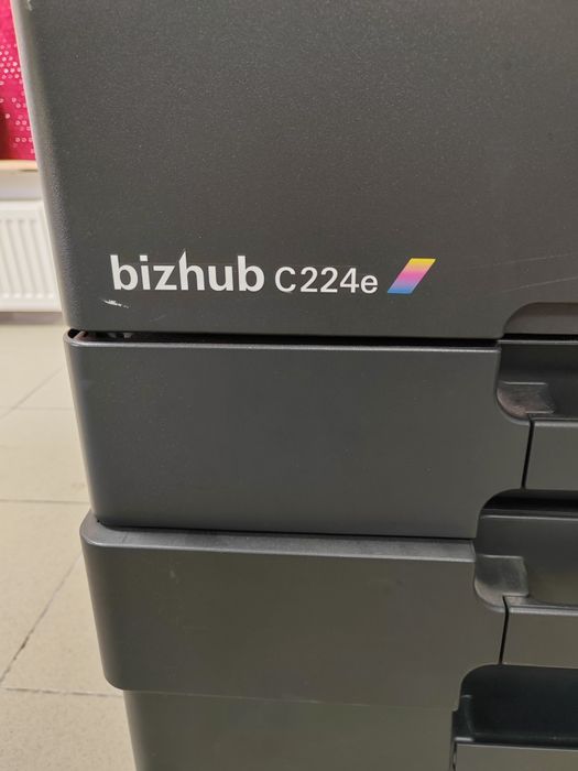 De vânzare imprimanta Konica Minolta