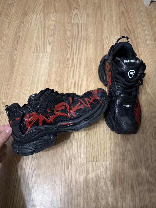 Balenciaga Runner Graffity (nepurtati)
